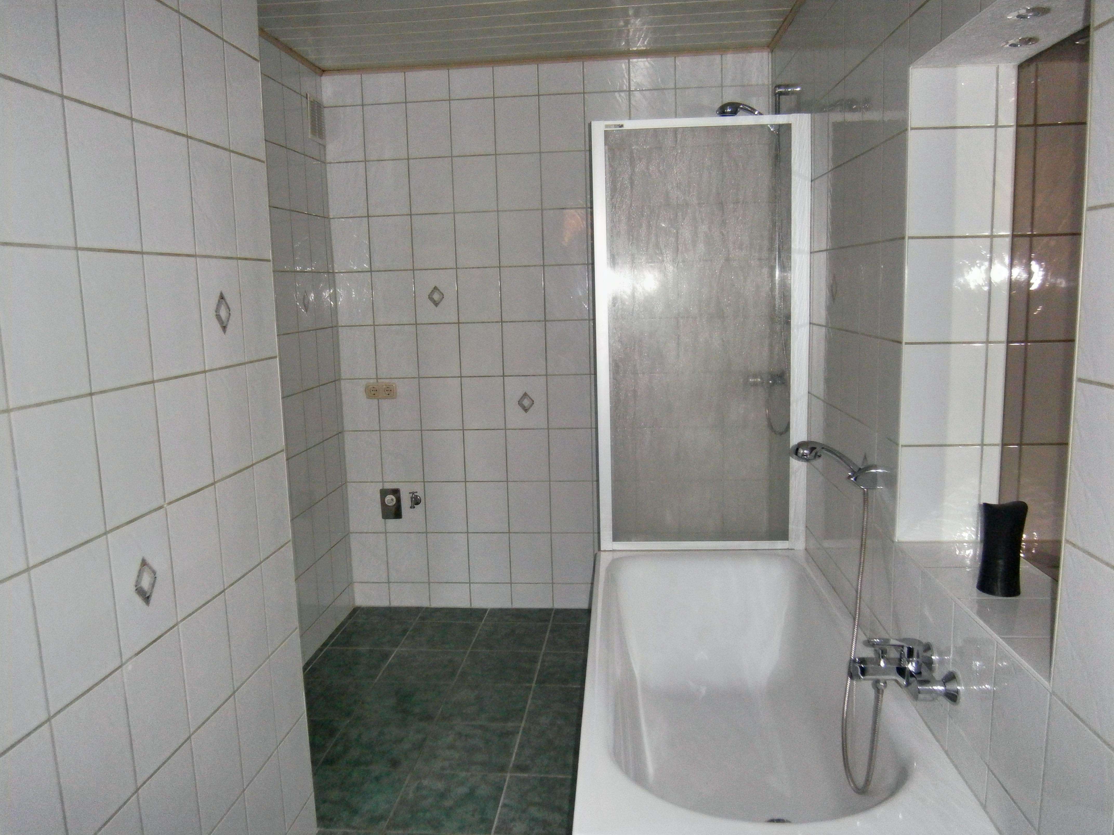 Immobilie in Penig - Vollvermietet! Wohn- und Geschäftshaus in zentraler Lage von Penig!
Attraktives Anlageobjekt! - Bild 2