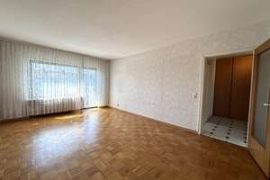 Sonnige 3-Zimmer-Wohnung mit Aufzug, Balkon & TG-Stellplatz in bester Oststadtlage – Die vollständige Adresse der Immobilie erhältst du vom Anbieter., 76131 Oststadt, Karlsruhe – Vorschaubild 3