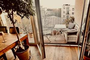 Helle 3-Zimmer Wohnung mit Südbalkon im 5. OG in Berlin-Mitte  Bright 3-r -apartment , southbalcony