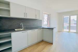Neubau-Gebiet Hannover KRONSRODE: Einbauküche, Süd-Balkon, Fußbdnhzg, 2 Bäder, HWR, Lift, TG, Keller – Hinterm Heidbleek 6, 30539 Bemerode, Hannover – Vorschaubild 2