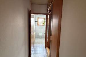 Großzügige lichtdurchflutete 2,5-Zimmer-Maisonette-Wohnung mit sonniger Dachterrasse – Die vollständige Adresse der Immobilie erhältst du vom Anbieter., 91056 Frauenaurach, Erlangen – Vorschaubild 9