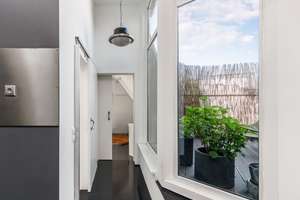 Spot On - Stilvolle Dachgeschosswohnung mit loftartigem Wohngefühl und schöner Terrasse am Mauerpark – Die vollständige Adresse der Immobilie erhältst du vom Anbieter., 10435 Prenzlauer Berg, Berlin – Vorschaubild 9