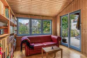 Wohnen, Arbeiten, Vermieten – Vielseitiges Jugendstilhaus mit Potenzial – Kiel – Vorschaubild 4