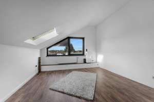 Zeitgemäß modernisiert & energieeffizient – Das ideale Familienhaus in Lohmar-Heide – Die vollständige Adresse der Immobilie erhältst du vom Anbieter., 53797 Lohmar – Vorschaubild 15