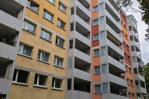 Vom Eigentümer: Alltagstaugliche 2,5-Zimmer-Wohnung in München Perlach – Nawiaskystraße 26, 81735 Neuperlach, München – Vorschaubild 2