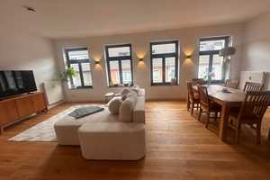 Exklusive 2-Zimmer-Wohnung mit gehobener Innenausstattung mit Balkon in Köln Altstadt & Neustadt-Süd – Koelhoffstr 7, 50676 Köln – Vorschaubild 5