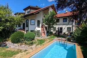 Wohnen wo andere Urlaub machen...tolle Villa für Familie und Beruf in bester Lage in Mittelbiberach – Biberach (Kreis) – Vorschaubild 1