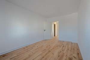 Traumhafte Dachterrasse: Sanierte 2-Zimmerwohnung – Föhrenstraße 27, 28207 Hastedt, Bremen – Vorschaubild 7