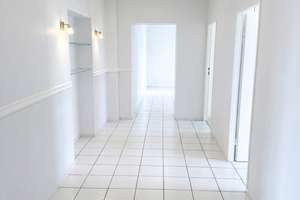 Eleganter Altbauklassiker am Bayerischen Platz – Großzügiges Wohnen mit Kamin – Heilbronner Straße 13, 10779 Schöneberg, Berlin – Vorschaubild 9