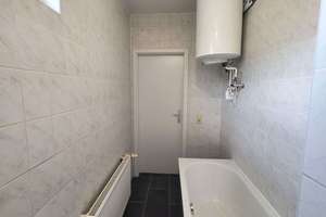 Großzügige, helle 4-Zimmerwohnung + ruhige Hinterhoflage + Balkon + Einbauküche als Option! – Große Diesdorfer Str. 52 c, 39110 Stadtfeld West, Magdeburg – Vorschaubild 10