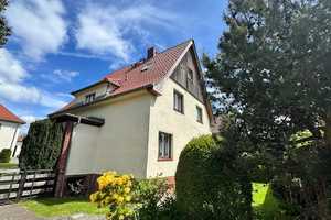 Bevorzugtes EFH mit 6 Zimmern, Kaminanschluss, Keller, Garagen auf herrlichem Biesnitz-Grundstück – Görlitz – Vorschaubild 3