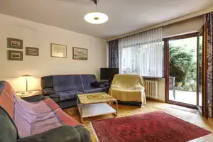 Tobias Grünert Immobilien # Reihenendhaus mit eingewachsenem Garten am Park – Hugo-Eckener-Straße 15, 55122 Mainz – Vorschaubild 7