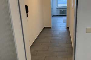 Ab 01.06.2026 wird eine vollständig renovierte 2-Zimmer-Wohnung in sehr zentraler Lage vermietet. – Errprinzenstraße 11, 75175 Oststadt, Pforzheim – Vorschaubild 11
