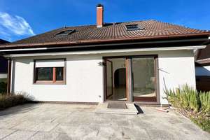 VIEL PLATZ ZUM WOHNEN, ARBEITEN & ENTSPANNEN - GROSSE TERRASSE & POOL- GARAGE FÜR 2 PKW – Heiterwanger Weg 36 po, 12209 Lichterfelde, Berlin – Vorschaubild 34