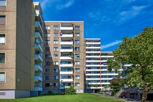 Freundliche 3-Zimmer-Wohnung in Leverkusen Steinbüchel – Albert-Schweitzer-Straße 15, 51377 Steinbüchel, Leverkusen – Vorschaubild 1