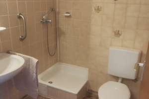 Helle 1-Zimmer Wohnung mit Balkon im 2. OG in Homburg – Steinhübel 14, 66424 Homburg – Vorschaubild 6