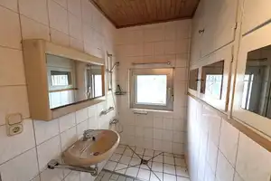 Charmantes Stadthaus – Einfamilienhaus, Mehrfamilienhaus oder Mehrgenerationenhaus – Jägerstraße 3, 67105 Rhein-Pfalz-Kreis – Vorschaubild 12