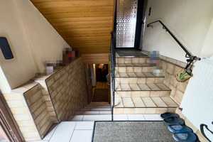 Stadtvilla mit 2 Wohneinheiten mit Garten, 3 Garagen und viel Potential – Ostalbkreis – Vorschaubild 9