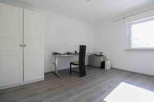 Viel Platz für viel Liebe - Ihr neues Wohnglück in Karlsruhe Durlach – Die vollständige Adresse der Immobilie erhältst du vom Anbieter., 76227 Durlach, Karlsruhe – Vorschaubild 3