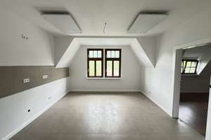 Kernsanierte 3 Zimmer Wohnung in Jugendstilvilla in Hagen Hohenlimburg - Dachgeschoss – Im Weinhof 13, 58119 Hohenlimburg (Ortsteil), Hagen – Vorschaubild 7