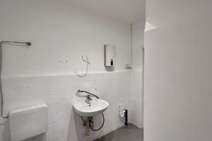 Wohnen mit Charakter: 1,5-Zimmer-Apartment in Bremen – Neukirchstraße 18, 28215 Weidedamm, Bremen – Vorschaubild 12