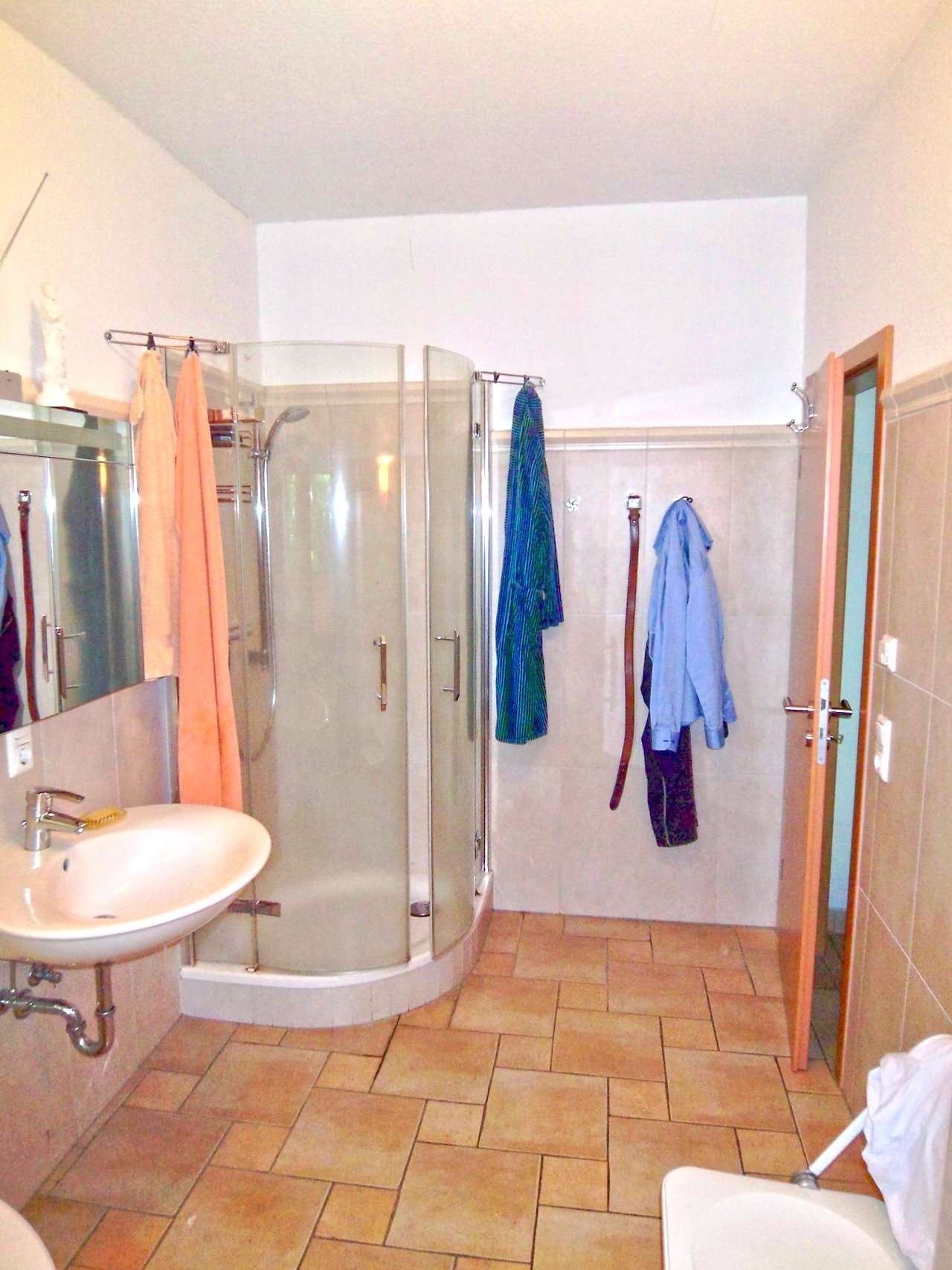 Immobilie in Obergurig - Hornja Hórka - Mod. EFH im Bungalowstil mit Terrasse - Bad m. Wanne u. Dusche - Kamin - EBK - Doppelcarp. - nahe BZ - Bild 4