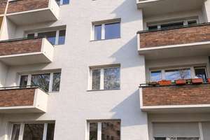 Attraktive 3-Zimmer-Wohnung mit Balkon, Aufzug  in Berlin-Moabit, Kapitalanlage oder Eigennutzung – Birkenstrasse 74, 10559 Moabit, Berlin – Vorschaubild 2