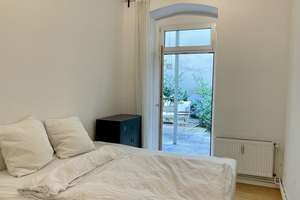 Garden flat with terrace close to Mauerpark / Wohnung mit Garten + Terrasse nahe Mauerpark – Kopenhagener Straße X, 10437 Prenzlauer Berg, Berlin – Vorschaubild 12