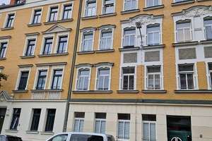 ***Bezugsfreie Wohnung  in einem Gründerzeit-Wohnhaus, wo? Leipzig-Alt Lindenau*** – 4177 Altlindenau, Leipzig – Vorschaubild 3