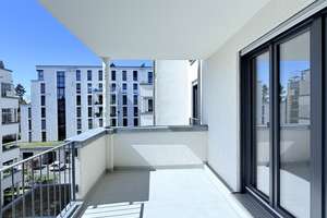 Lichtdurchflutete 4-Zimmer-Wohnung mit sonnigem Balkon und großzügiger Einbauküche – Anna-Beyer-Straße 21, 60435 Nordend-West, Frankfurt am Main – Vorschaubild 12