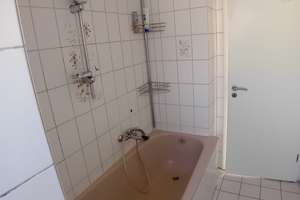 Gemütliche und helle Etagenwohnung Nähe der Innenstadt von Gelsenkirchen-Horst! – Poststraße 14, 45889 Horst, Gelsenkirchen – Vorschaubild 3