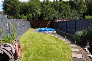  Wohnung mit 120 m2 eigenem Garten und Klimaanlage 