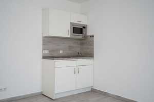 Idyllisches Wohnen im Grünen: Moderne Wohnung zur Miete in Bliesdorf, Schashagen – Brodauer Str. 5, 23730 Ostholstein (Kreis) – Vorschaubild 11