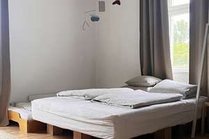 Alltagstaugliche 3,5-Zimmer-Wohnung am Strausberger Platz – Strausberger Platz 14, 10243 Friedrichshain, Berlin – Vorschaubild 13