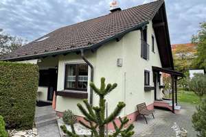 Zuhause mit 5 Zimmern in Würzburg Lengfeld