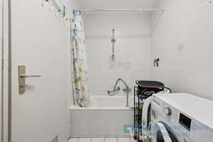 Südbalkon + Grünblick: 2-Zimmer im 7. OG mit Aufzug & TG – ruhig & perspektivisch frei – Die vollständige Adresse der Immobilie erhältst du vom Anbieter., 81475 Fürstenried-West, München – Vorschaubild 5