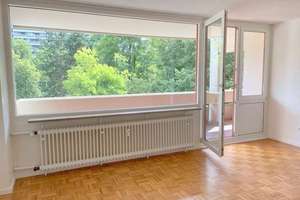 2-Zi-Wohnung mit großem Balkon - EBK - Parkett - Schwimmbad – 80687 Friedenheim, München – Vorschaubild 4