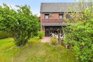 ***RESERVIERT***Tangstedt: Familienglück im modernisierten Endreihenhaus mit 2 Carports & viel Platz – Die vollständige Adresse der Immobilie erhältst du vom Anbieter., 22889 Tangstedt – Vorschaubild 2