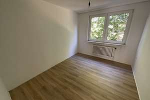 3 Zimmer-Wohnung sucht Liebhaber. – Pillauer Str. 12, 24149 Neumühlen-Dietrichsdorf, Kiel – Vorschaubild 4