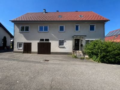 Provisionsfrei! Zweifamilienhaus mit zusätzlichem Ausbaupotenzial!