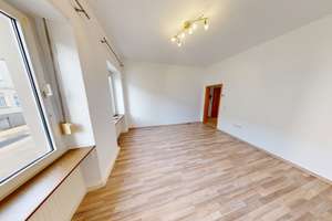 Wuppertal-Nächstebreck – Gemütliche 2-Zimmer-Wohnung mit Charme – Die vollständige Adresse der Immobilie erhältst du vom Anbieter., 42279 Oberbarmen, Wuppertal – Vorschaubild 3