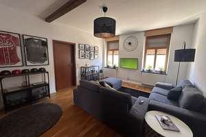 Charmante 3-Zimmer-Wohnung mit Einbauküche im sanierten Bauernhaus in Saarlouis-Lisdorf – Machesstraße 1, 66740 Saarlouis – Vorschaubild 1