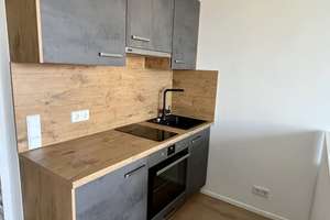 voll ausgestattetes und modernes Studio / Apartment in Neuhausen – Die vollständige Adresse der Immobilie erhältst du vom Anbieter., 80637 Dom Pedro, München – Vorschaubild 3