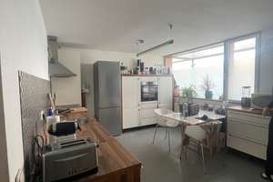 Ideal für Berufspendler: Wohnung im Herzen Stuttgarts zu vermieten – Friedrichstraße 7, 70174 Hauptbahnhof, Stuttgart – Vorschaubild 4