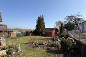 Attraktives Einfamilienwohnhaus mit weitläufigem Garten  – verwirklichen Sie Ihren Wohntraum – Die vollständige Adresse der Immobilie erhältst du vom Anbieter., 73469 Kirchheim am Ries – Vorschaubild 4