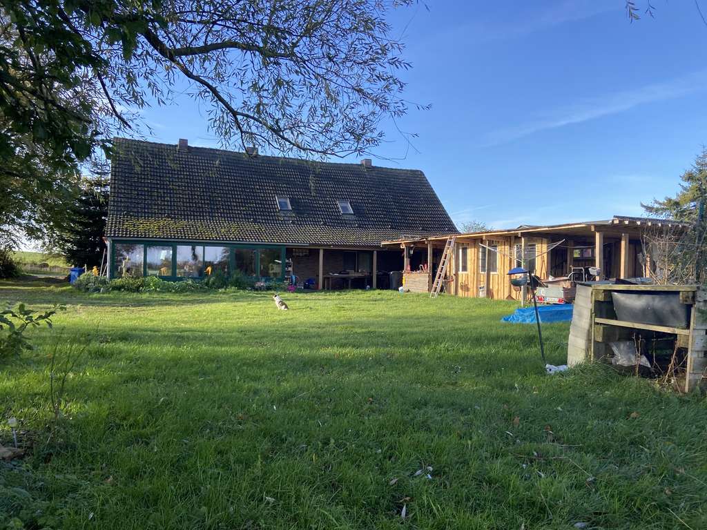 Immobilie in Am Salzhaff - Großzügiges Haus mit 10 Zimmern und 3200 m² Grundstück in Am Salzhaff - Bild 0