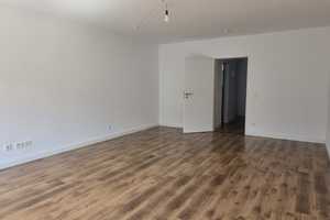 **Willkommen in Ihrem neuen Zuhause in Essen-Holsterhausen!** – Gemarkenstr. 114-116, 45147 Essen – Vorschaubild 2