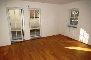 Moderne 2-Zimmer-Maisonette-Gartenwohnung mit zwei Hobbyräumen und großem Garten in Waldtrudering  – Togostraße 4, 81827 Waldtrudering, München – Vorschaubild 4