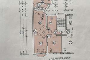 BEZUGSFREIE, Helle 4-Zimmer Wohnung mit Balkon im 3. OG in Berlin-Kreuzberg  KEIN MAKLER +  NO AGENT – Die vollständige Adresse der Immobilie erhältst du vom Anbieter., 10961 Kreuzberg, Berlin – Vorschaubild 9