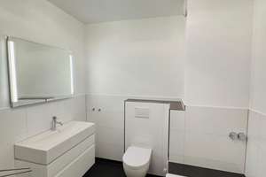 Gepflegtes Reihenhaus im Split-Level-Design mit 5 Zimmern in Essen-Frintrop – Die vollständige Adresse der Immobilie erhältst du vom Anbieter., 45359 Frintrop, Essen – Vorschaubild 37